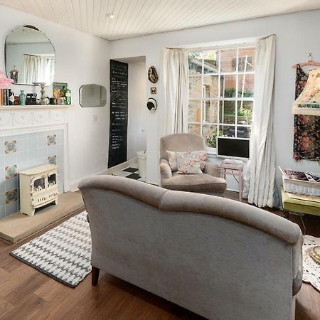 Vintage Apt, Pvt Garden, Wifi, New Town Edinburgh Exterior photo